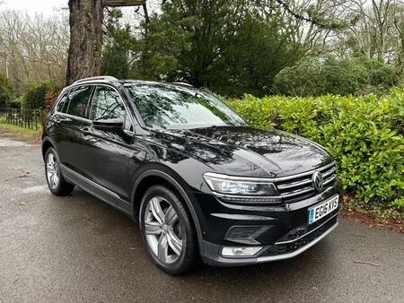 VOLKSWAGEN TIGUAN 2.0 TDI BlueMotion Tech SEL DSG 4Motion Euro 6 (s/s) 5dr