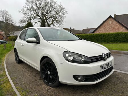 VOLKSWAGEN GOLF 2.0 TDI GT Euro 5 3dr