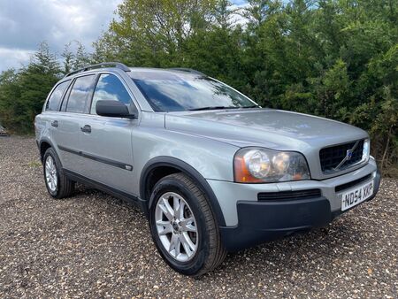 VOLVO XC90 2.4 D5 SE Geartronic 5dr