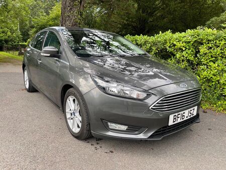 FORD FOCUS 1.0T EcoBoost Zetec (s/s) 5dr