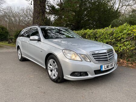 MERCEDES-BENZ E CLASS 2.1 E220 CDI BlueEFFICIENCY SE Auto 5dr