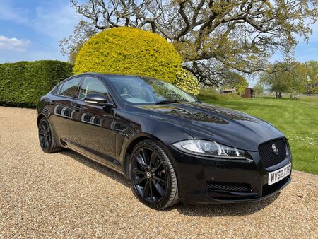 JAGUAR XF 3.0d V6 Portfolio 4dr