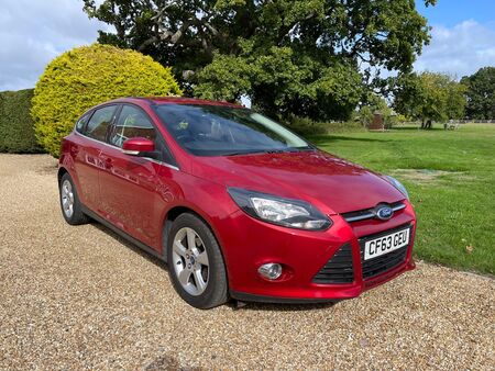 FORD FOCUS 1.0T EcoBoost Zetec Navigator Euro 5 (s/s) 5dr